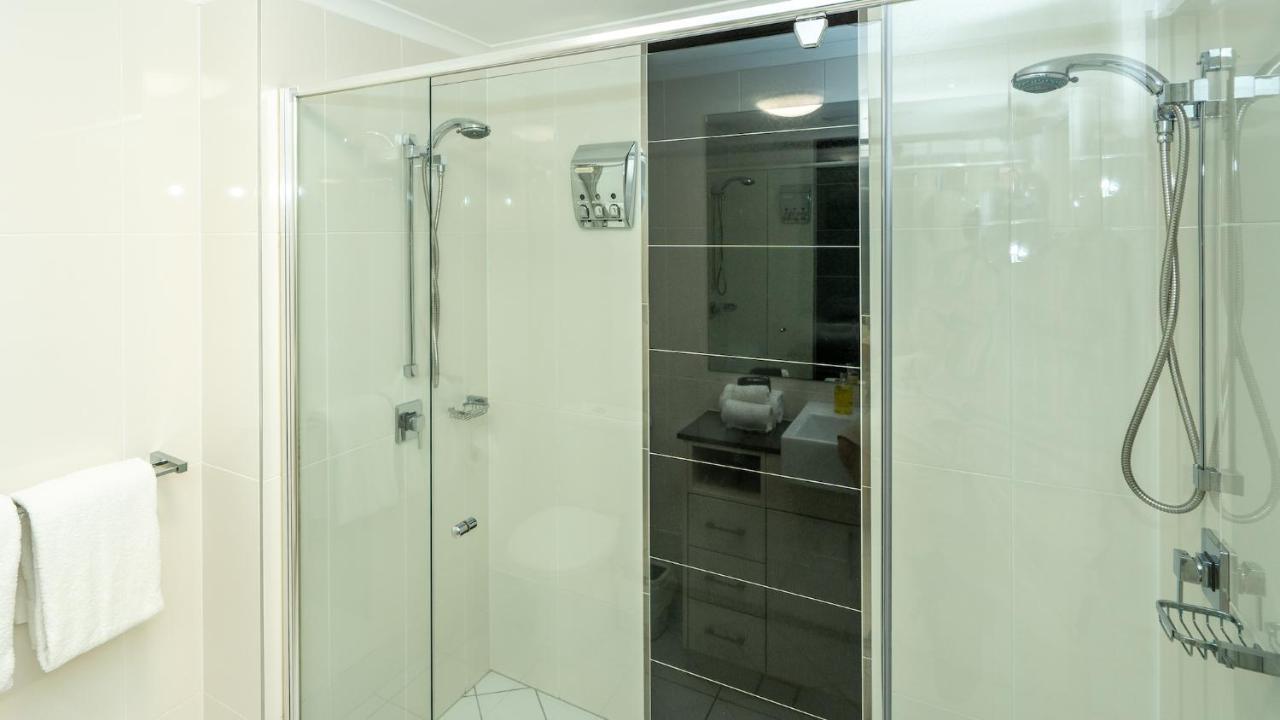 Vision Apartments Cairns Buitenkant foto