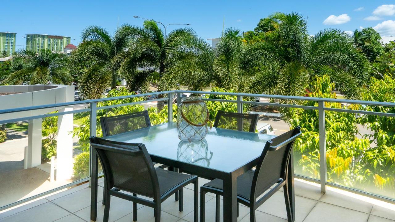 Vision Apartments Cairns Buitenkant foto