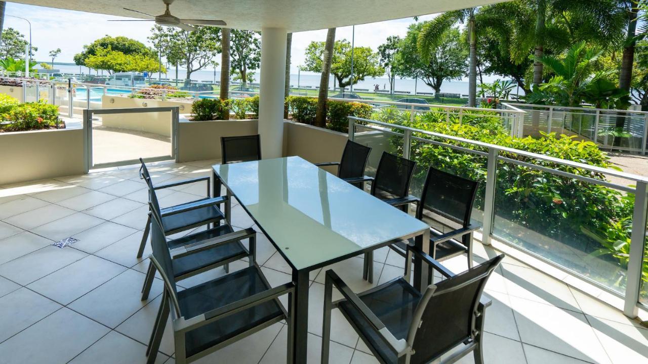 Vision Apartments Cairns Buitenkant foto