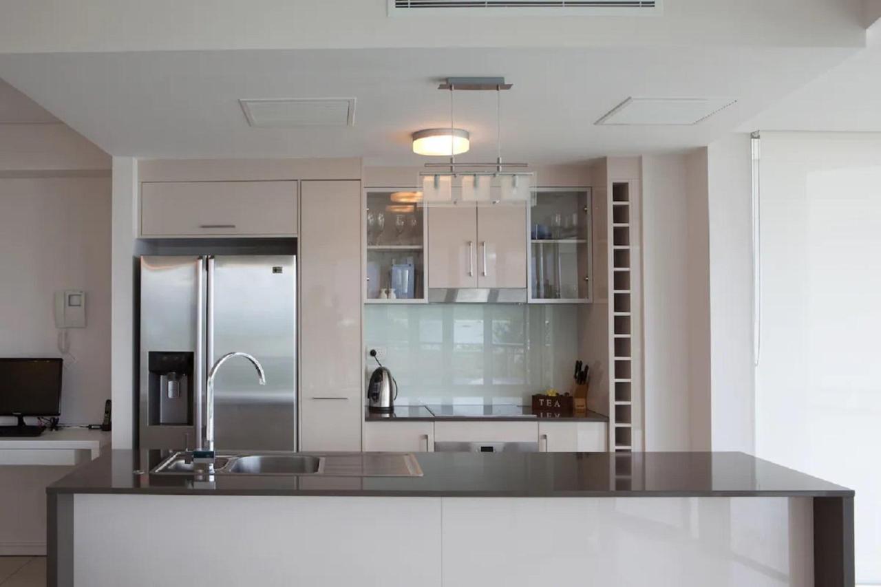 Vision Apartments Cairns Buitenkant foto