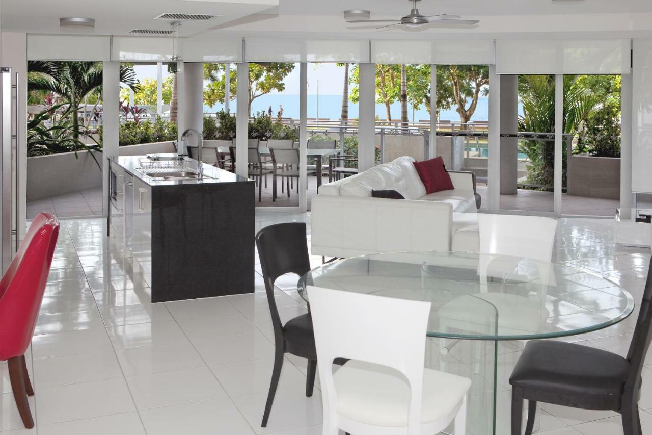 Vision Apartments Cairns Buitenkant foto